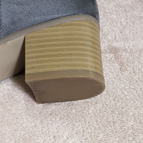 Grey Suede Boots Wide Calf w/ Braided Tassel Wood Stack Heel - Like New - Picture 10 of 12